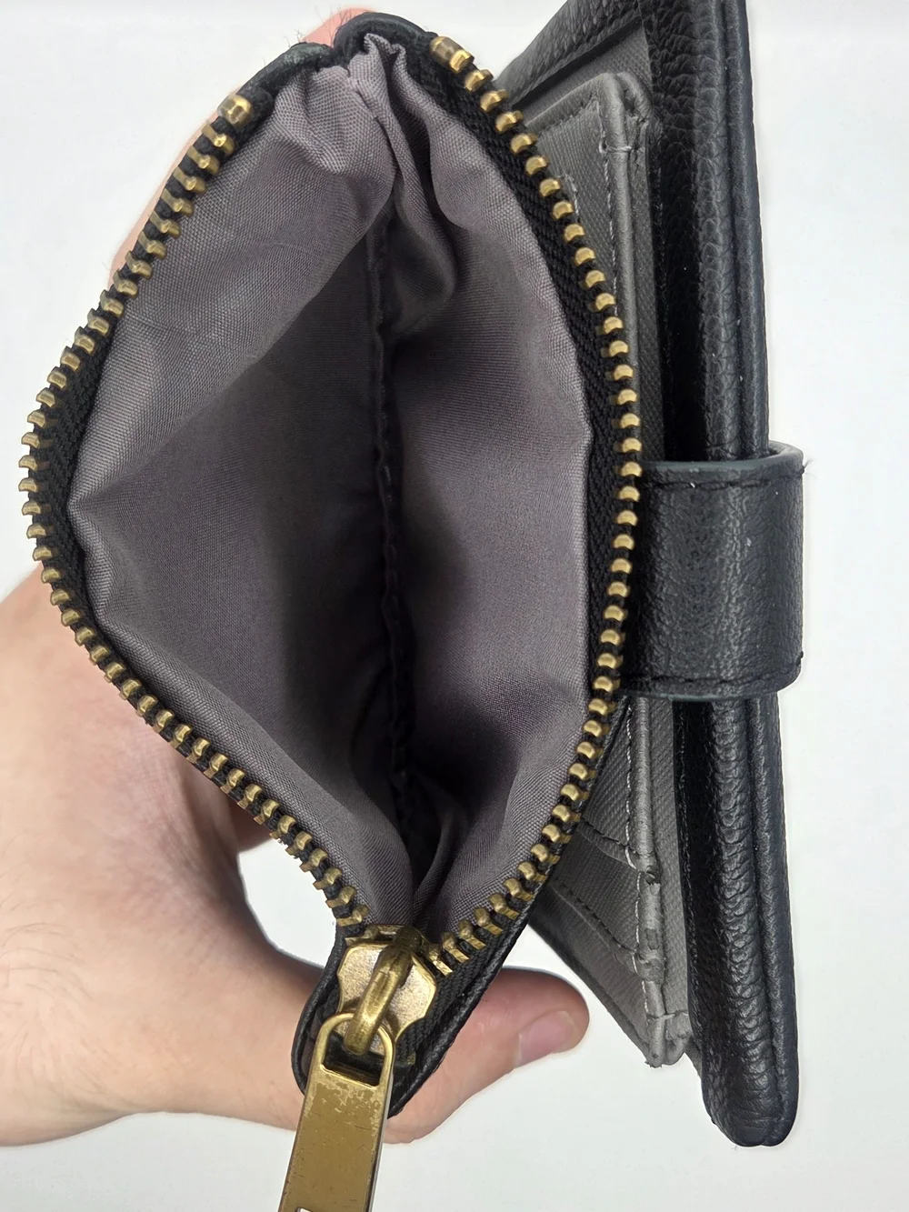 Fossil Women's Lainie Leather Multifunction Wallet